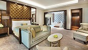 اختبروا الرفاهية المطلقة في الجناح الرئاسي في فندق الريتز-كارلتون، دبي
