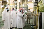 الرئيس العام لشؤون الحرمين يشارك في أعمال تعقيم وتنظيف المسجد النبوي وساحاته