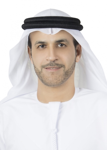  سعادة الدكتور يوسف محمد السركال، مدير عام مؤسسة الإمارات للخدمات الصحية
